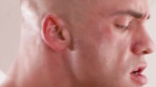 THROBBING BEAST SLAMS FIT HEAVYWEIGHT Unstoppable 10Incher Devours Muscular Luke West, Squeezing Out Unstoppable Ejaculation!