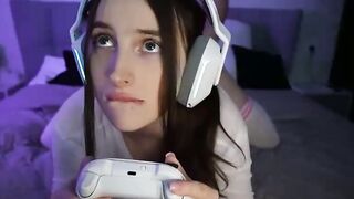 GAMERS STEPSISTER SUCKS DICK AND RIDES... TWICE!