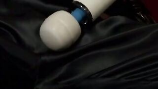 INSATIABLE STUNNER TAKES ON TWO MASSIVE TOYS IN EPIC SANDWICH FUCTION!