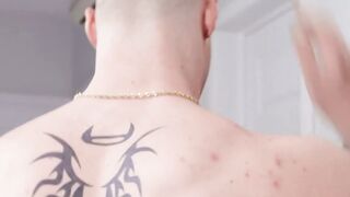 MINDBLOWING FACE FCKING  ASS POUNDING FEST WITH HOTTIE STUDDS BRUCE HUXLEY  TRENt KING!