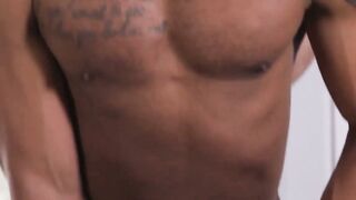 MINDBLOWING FACE FCKING  ASS POUNDING FEST WITH HOTTIE STUDDS BRUCE HUXLEY  TRENt KING!