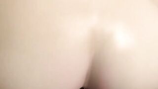 Аниме-Чирлидерша с большими сиськами изменяет в туалете 1 серия