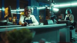 Пока моя семья была в отъезде, я занялся сексом с подругой своей дочери. 2 серия