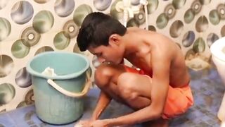 قطرležit Naukar Bana Gaya Fucker  threatens to сделать расческе flirting burzha in bourgeois Koreia!