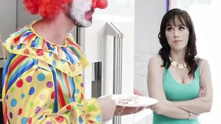 UNLEASH THE CLOWN Quinton James MASSIVE Cock Tears Apart Alana Cruises Marriage, Leaving Her Begging for More!