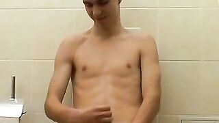 UNBELIEVABLE! Sweet Young Stud SPREADS LEGS FOR DIRTY DICK PLAY!