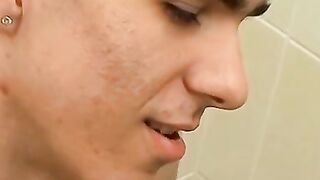 UNBELIEVABLE! Sweet Young Stud SPREADS LEGS FOR DIRTY DICK PLAY!