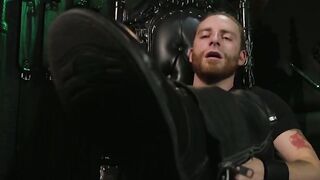 SEBASTIAN KEYS THE FEET OF DESTRUCTION