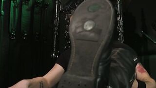 SEBASTIAN KEYS THE FEET OF DESTRUCTION