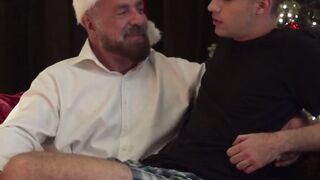EXTREME TEEN vs BEHEMOTH DADDY! Insatiable Stepsbon SpewsHot Cum After Brutal Fingering
