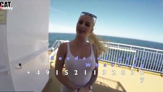 Lucy mag harten schwanz zu blasen am Meer