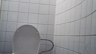 nice wives pee, spycam, frontview, unpixeled, true spy