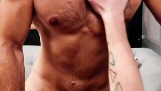 UNLEASH THE BEAST Chiseled Hunks Unleash Their Wildest Fidelity  Naked, Hard  Hungry for Your Desire.