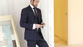 UNLEASH THE BEAST Enzo Rimenez RAVAGES Mike De Marko in a DESTRUCTIVE 3HOUR FUCKFEST