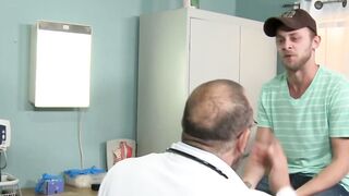 DOCTOR POUNDS PATIENT IN EXAM ROOM! Homos Max Sargent and Chandler Scotts DEBAUCHED Medical Exam Gone Wrong!