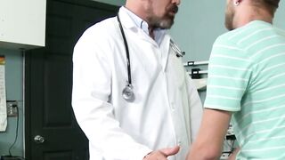 DOCTOR POUNDS PATIENT IN EXAM ROOM! Homos Max Sargent and Chandler Scotts DEBAUCHED Medical Exam Gone Wrong!