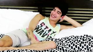 UNTOUCHABLE DESIRE Jeremy, A MINDBLOWING 10 Inches Of UNCUT LATINO TWINKGOD