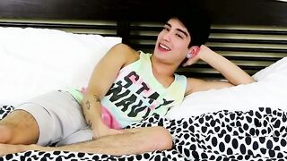 UNTOUCHABLE DESIRE Jeremy, A MINDBLOWING 10 Inches Of UNCUT LATINO TWINKGOD