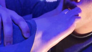 Handsome Shy got his feet worshiped and sucked by horny Dan Edwards
