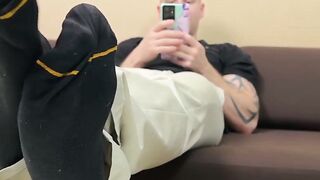 Blow Job Beginnings Hunky Bax Ditches Socks and Lets His Huge Feet Suck You In!
