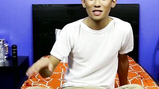 UNBELIEVABLE! Blonde Adorable Twink Ty Neimanaposs Crazy Huge Cock Jerks Wildly!