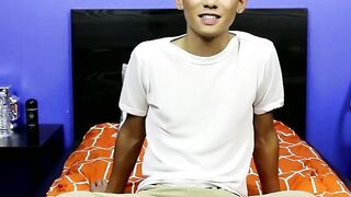 UNBELIEVABLE! Blonde Adorable Twink Ty Neimanaposs Crazy Huge Cock Jerks Wildly!