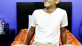 UNBELIEVABLE! Blonde Adorable Twink Ty Neimanaposs Crazy Huge Cock Jerks Wildly!