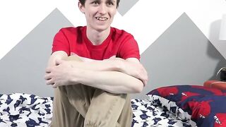 UN BELLO TWINK!!! Jacob Devora su punaimperevoitikka nahan khuaimpitää Revecs kuulisnu ADDicted Nût!