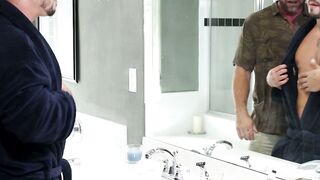Killion Knox GETS ABSOULUTELY DESTROYED BY Ray Boogies marathonlong, soulcrushing HANDJOB SESSION!