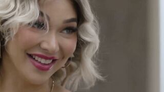 The blonde TS Emma Rose and charming lady Chanel Camryn delight in their banging sesh