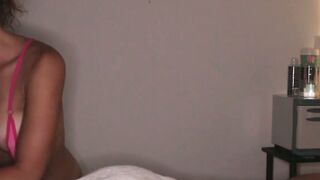 UNLEASH THE BEAST Kamren Kellys Body Rub Bliss レビュー