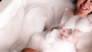 Ukrainian SKIN GODDESS Unleashed in Sultry Bathtub Seduction!