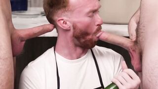 UNLEASH THE CUM FEST 3 HUNG GUYS Gobble EACH OTHERS BOLTS WHILE COOKING! Dakota Lovell and Giovanni 交戦Weapons for Extreme Pleasure