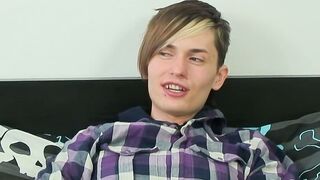 TAYLOR FIERCE UNLEASHES THE FURY A DESTRUCTIVE ORGASMIC EXPLOSION OF UNSATISFIED DESIRE!