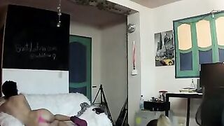 Beast Modemoves this TEENager Gets a BonerInducing Slim jim Sliding Inside Her