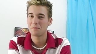 UNBELIEVABLE! Devin Beckers JAWDROPPING Cute Bubble Butt Takes a GIANT Red Dildo For the FIRST TIME!