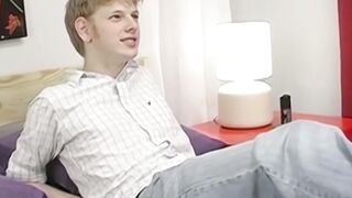 Blond twink Sky Sylvanus plays his dick and jerks off solo