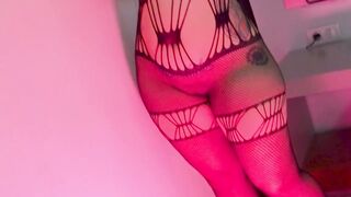 UNCUT Kink! Blonde Latina Lou Lou Bonnets Pussy Stretched to the LIMIT