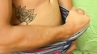 UNBELIEVABLE! Athletic Kelly Coopers CREATIVE Orgasm Method WILL LEAVE YOU SPEECHLESS!