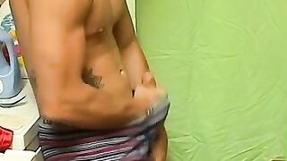 UNBELIEVABLE! Athletic Kelly Coopers CREATIVE Orgasm Method WILL LEAVE YOU SPEECHLESS!