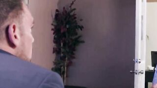 Sexual Secrets of an Older Woman - Hot Mature Blonde Teaches Young Man How to Please Women (Final).mp4 <3