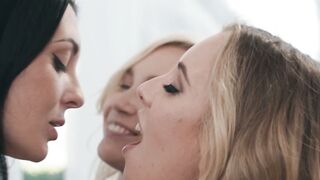 NEXT DOOR LESBIAN MELTDOWN SINS, MORGAN  TEEN SEXTHERADE YOUR DREAMS