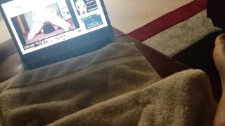 WATCHING PORN AND FINGER FUCKED MY SNATCH TILL ORGASM