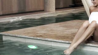 DESPERATE HOUSEWIFE NEXT DOOR GOES WILD FOR DIRTY Poolside FCKFEST WITH CHISELED LOVER!