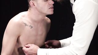 UNBRIDLED PASSION Dominant Hunk Devours Petite Twink in Sizzling Fantasy Fray