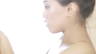 Shower luidesert Storm Unsuspecting CEO Gets Drenched in Surprise Blowjob by Gorgeous Thai Masseuse