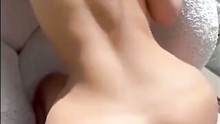 She Gave Me A Happy Ending After A Date, Leakwave