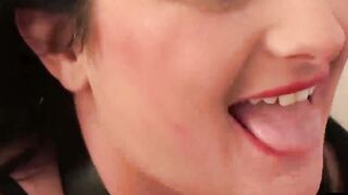 EXTREME ENCOUNTERS Brunette Nicola Kissایجsses the Limits of Pleasure!