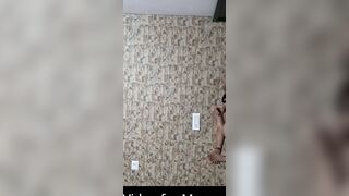 INDIAN CUTIE EXPOSES HER JUICY BOOBS ON LIVE VIDEO CALL!