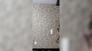 INDIAN CUTIE EXPOSES HER JUICY BOOBS ON LIVE VIDEO CALL!
